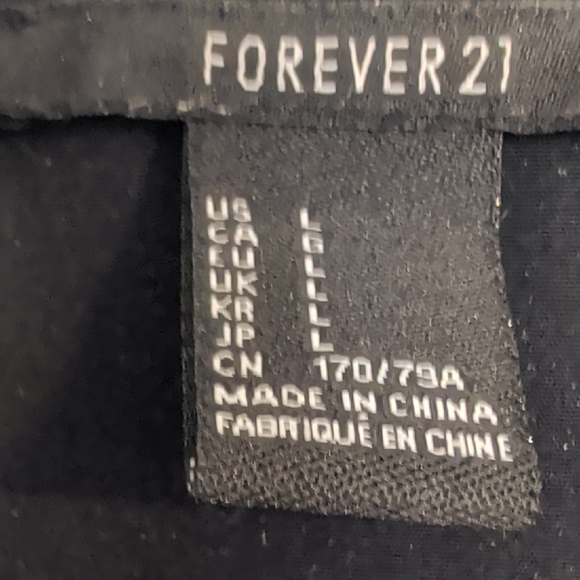 Forever 21 Black Sleeveless Romper with Embellished Collar Elastic W/Pockets - Picture 2 of 7